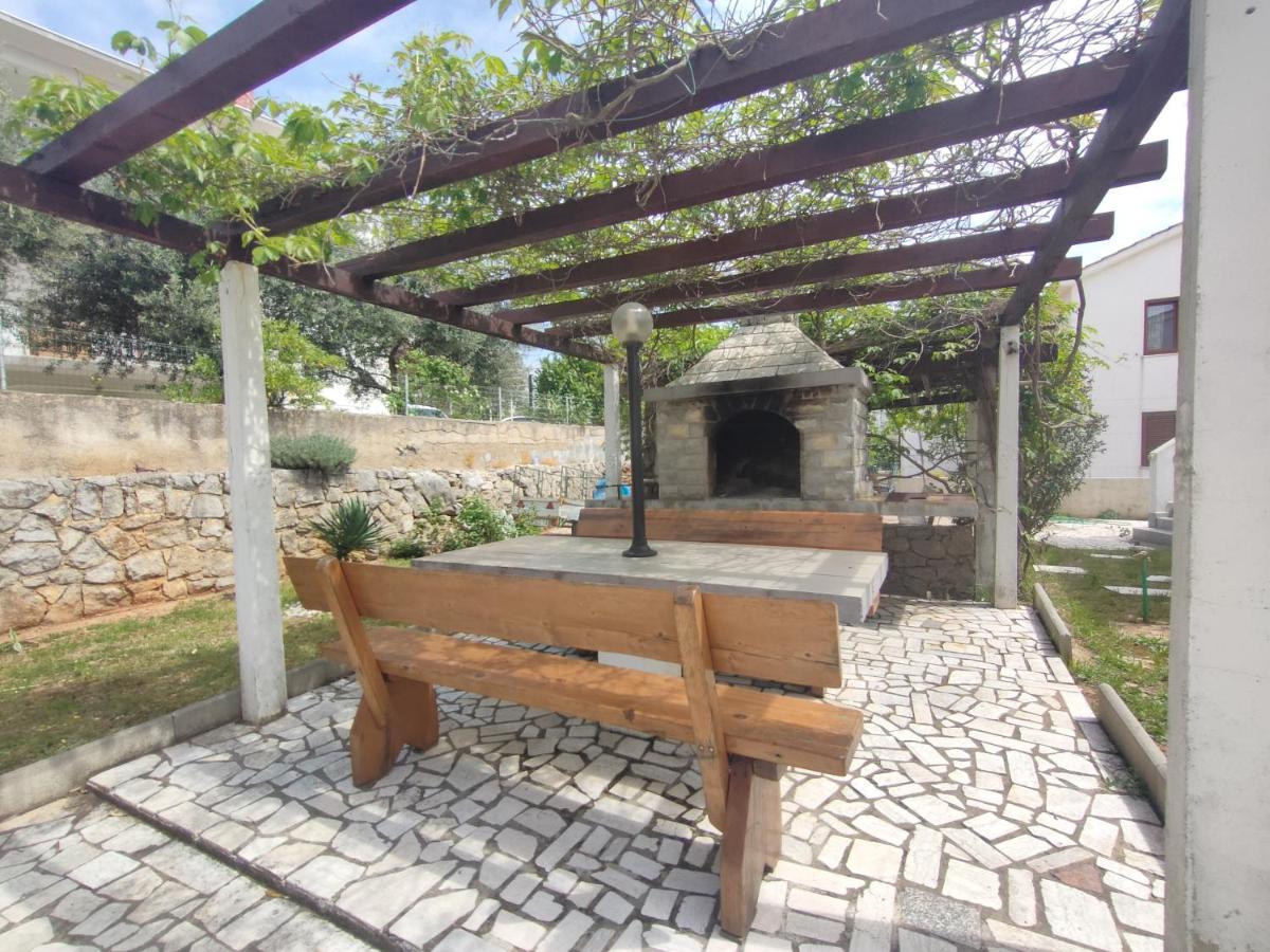 Apartment Alafetic Krk Town Exterior photo